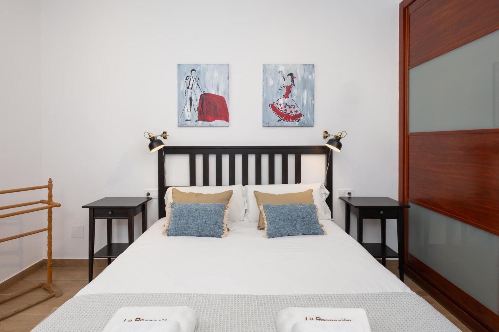 C92 - Rustic Two Bedrooms Apartment With Terrace Malaga Exterior photo